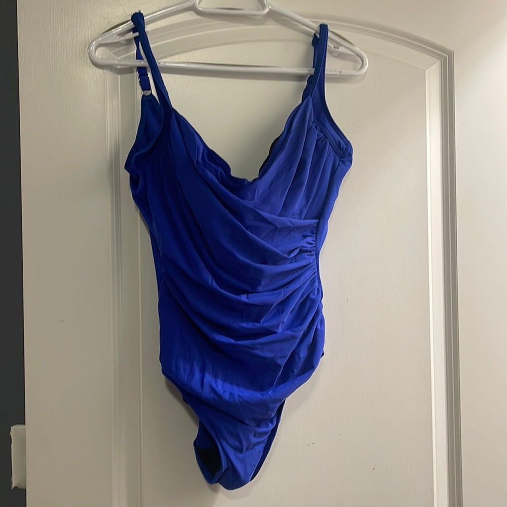 Miracle suit XL royal blue one piece wire bathing suit
